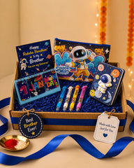 UNIVERSE LITTLE EXPLORERS ESSENTIAL KIT Hamper